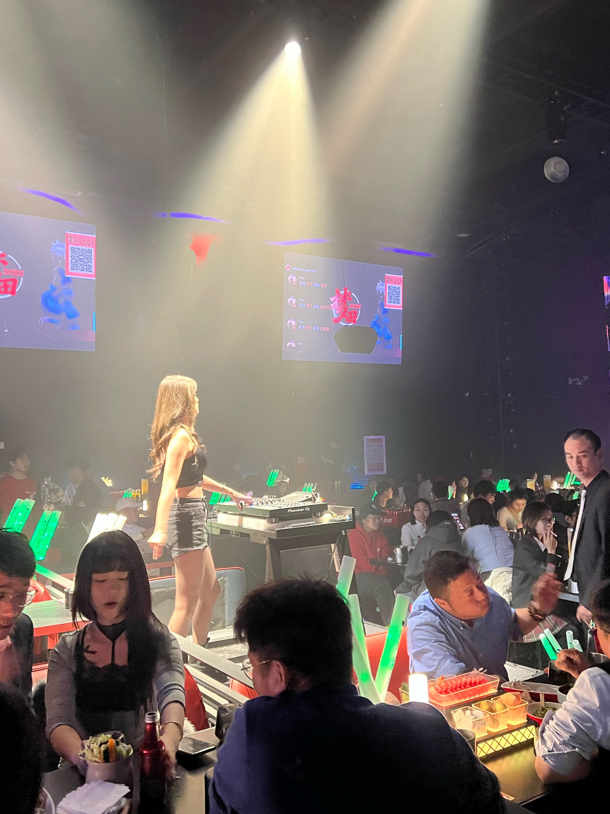 张掖商务ktv：单人纯享舒适场所-甘州区ktv预定